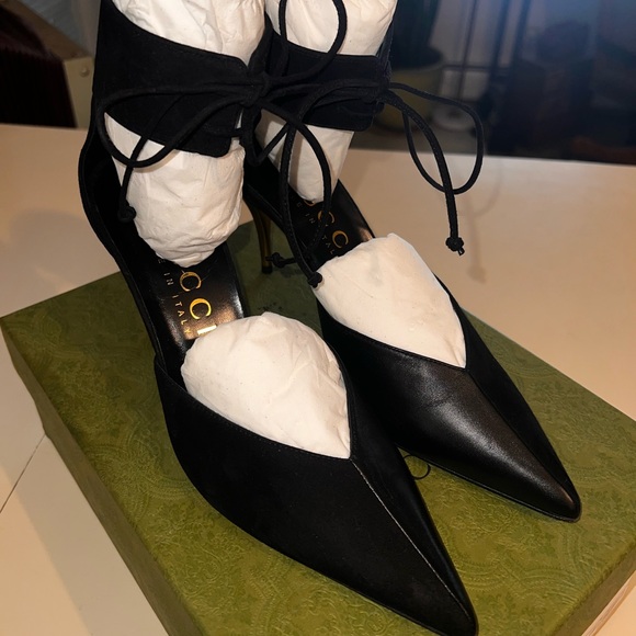 BRAND NEW: Gucci Black High-Heel Pump with Ankle Cuff - Picture 8 of 16